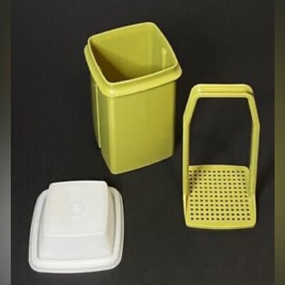Tupperware Pick-A-Deli Container Pickle Olive Avocado Green 1330-7 1331-4 1332-3 - Picture 2 of 4